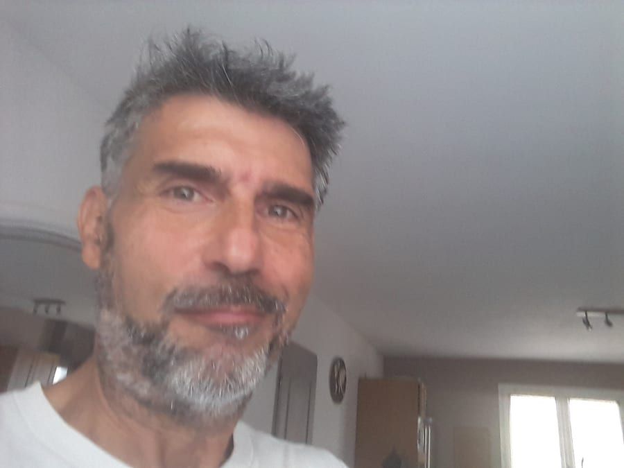 Profil de Azzaro